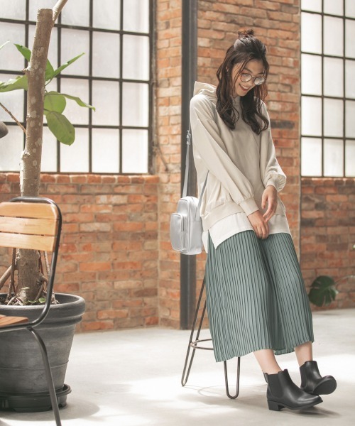 GLOBAL WORK（グローバルワーク）の「タテガタスクエアショルダー/893364（ショルダーバッグ・レディース・ライトグレー/ホワイト系その他3/ブラック・FREE）」の14枚目の写真