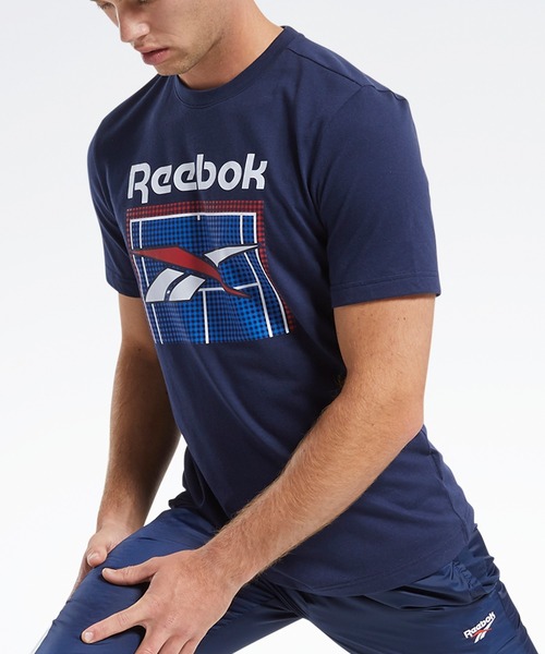 Reebok(リーボック)の「クラシックス テニス コート Tシャツ / Classics Tennis Court Tee(Tシャツ/カットソー・メンズ・ホワイト/ネイビー・LARGE/MEDIUM/SMALL/XXX-LARGE/X-LARGE/XX-LARGE/X-SMALL)」の6枚目の写真