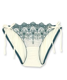 fran de lingerie（フランデランジェリー）の「Flower Arch フラワーアーチ― コーディネート紐ショーツ（ショーツ・レディース）」