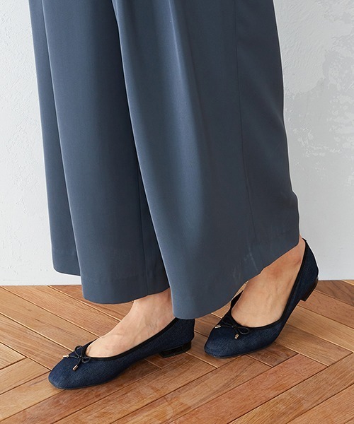 COMME CA MODELS(コムサモデルズ)の「タックワイドパンツ(その他パンツ・レディース・ブラック/グレー/ブルー・LARGE/X-LARGE/MEDIUM/SMALL/X-SMALL)」の11枚目の写真