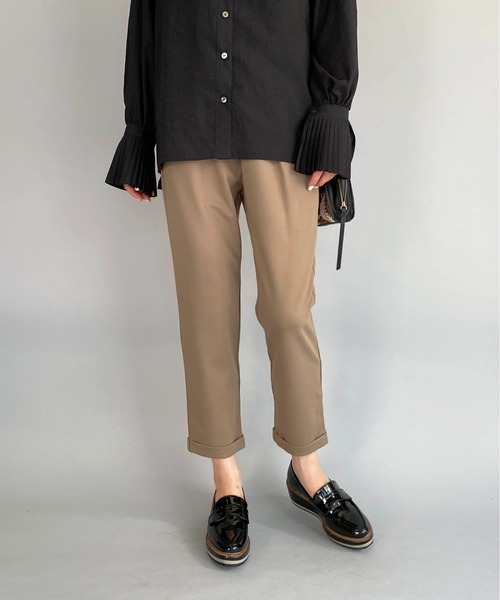 PICCIN（ピッチン）の「ウエストギャザーカットパンツ（その他パンツ・レディース・カーキ/ブラック/ブルー/イエロー/オフホワイト/モカ・S/M/XS）」の5枚目の写真