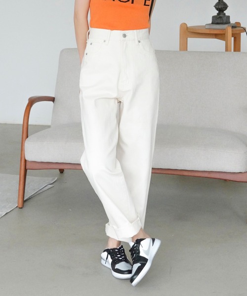 Mayree（メイリー）の「【Mayree】チノツイルセミワイドパンツ 2021SS（チノパンツ・レディース・ブラック/ブルー/アイボリー/サンドベージュ/ピンクベージュ・FREE）」の2枚目の写真