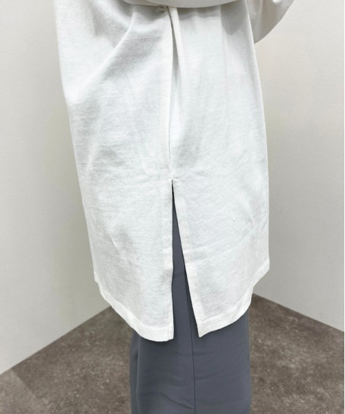 apres jour mignon（アプレジュールミニョン）の「袖開きロンＴ【ZOZOTOWN限定アイテム】（Tシャツ/カットソー・レディース・パープル/ブラック/ライトベージュ/オフホワイト・フリー/X-LARGE）」の10枚目の写真