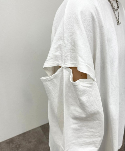 apres jour mignon（アプレジュールミニョン）の「袖開きロンＴ【ZOZOTOWN限定アイテム】（Tシャツ/カットソー・レディース・パープル/ブラック/ライトベージュ/オフホワイト・フリー/X-LARGE）」の11枚目の写真