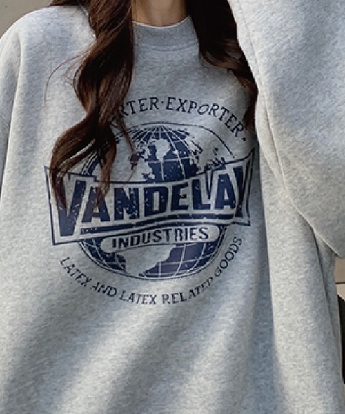 meJane（ミージェーン）の「VANDELAYフェイクレイヤードトレーナー（スウェット・レディース・グレー/ネイビー/ピンク・FREE）」の19枚目の写真