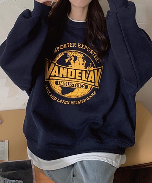 meJane（ミージェーン）の「VANDELAYフェイクレイヤードトレーナー（スウェット・レディース・グレー/ネイビー/ピンク・FREE）」の8枚目の写真