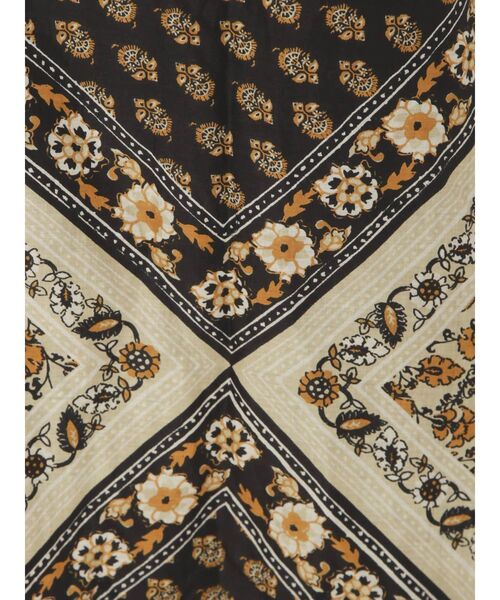 Ungrid(アングリッド)の「フィットフレアエスニックスカート(スカート・レディース・レッド/イエロー・FREE)」の21枚目の写真