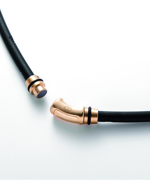 Colantotte（コラントッテ）の「Colantotte/コラントッテ 磁気ネックレス クレストR【ex】ABAPV04（ネックレス・メンズ・シルバー・M/L）」の7枚目の写真