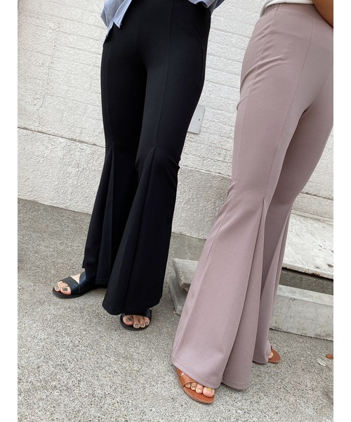 LiSeek（リシーク）の「【LiSeeK】フロントタックフレアパンツ（その他パンツ・レディース・ライトブラウン/ブラック・FREE）」の4枚目の写真