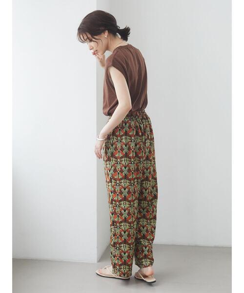 Green Parks(グリーンパークス)の「シアーリネンブレンド ノースリーブニット*(ニット/セーター・レディース・アイボリー/パープル/ブラック/ブラウン・FREE)」の6枚目の写真