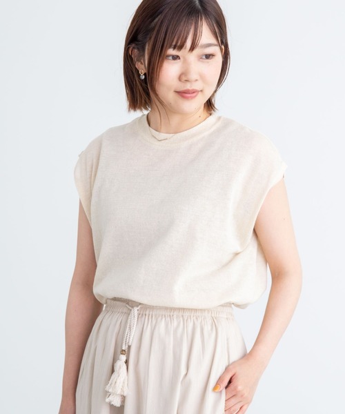 Green Parks(グリーンパークス)の「シアーリネンブレンド ノースリーブニット*(ニット/セーター・レディース・アイボリー/パープル/ブラック/ブラウン・FREE)」の2枚目の写真