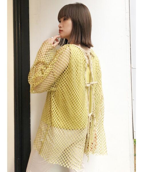 MURUA(ムルーア)の「メッシュオーバートップス×タンクSET(Tシャツ/カットソー・レディース・ブラック/ベージュ/イエロー・FREE)」の16枚目の写真