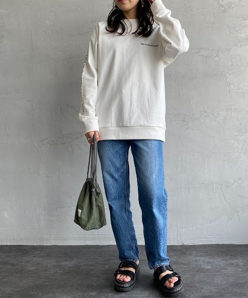 Manhattan Portage（マンハッタンポーテージ）の「[MANHATTAN PORTAGE/マンハッタンポーテージ］ 別注 バックフォトプリントスウェット トレーナー（スウェット・レディース・グレイッシュベージュ/ネイビー/ホワイト・XL/S/M/L）」の8枚目の写真
