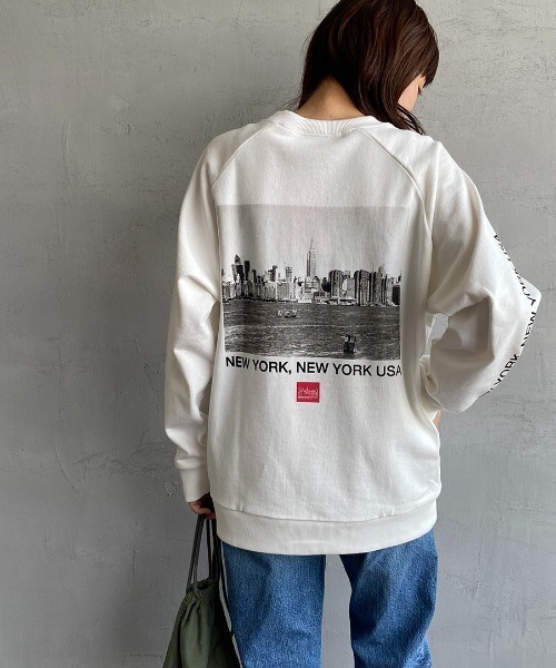 Manhattan Portage（マンハッタンポーテージ）の「[MANHATTAN PORTAGE/マンハッタンポーテージ］ 別注 バックフォトプリントスウェット トレーナー（スウェット・レディース・グレイッシュベージュ/ネイビー/ホワイト・XL/S/M/L）」の5枚目の写真