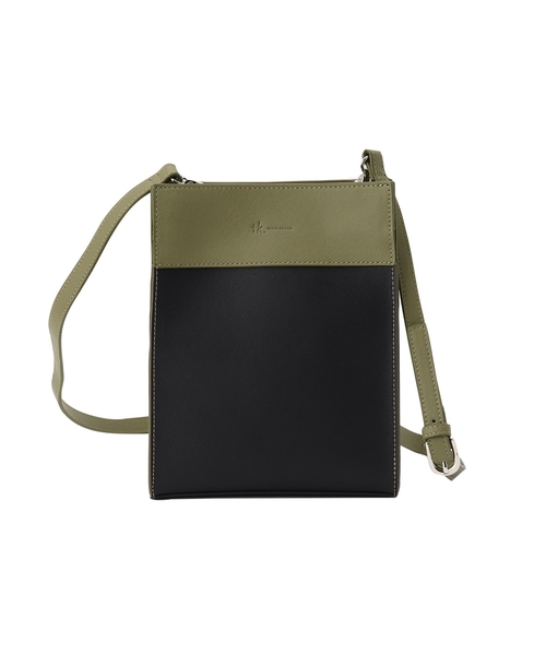 tk.TAKEO KIKUCHI(ティーケータケオキクチ)の「◆スクエアボックスショルダーバッグ(ショルダーバッグ・メンズ・ブラック系4/ベージュ系4/ブラック/ベージュ/ダークグリーン系4/ブラウン系8/ダークグリーン系8/ブラック系8/ブラック系3/ベージュ系3・00)」の20枚目の写真