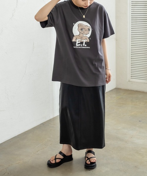 mystic（ミスティック）の「フェイクレザータイトスカート（スカート・レディース・アイボリー/ブラック/キャメル・1/2）」の10枚目の写真