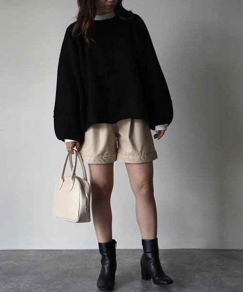 Riberry（リベリー）の「ハイウエストタックショートパンツ（その他パンツ・レディース・ブラック/アイボリー・MEDIUM）」の8枚目の写真