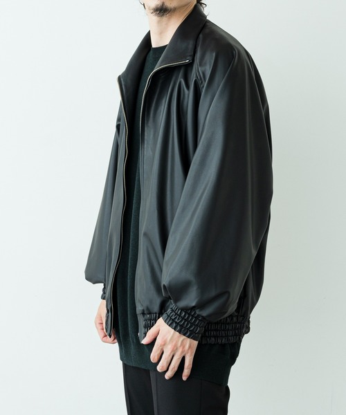 Lui's(ルイス)の「ウォッシャブルフェイクラムスキン ボリュームブルゾン(ブルゾン・メンズ・ブラック・SMALL/MEDIUM)」の13枚目の写真