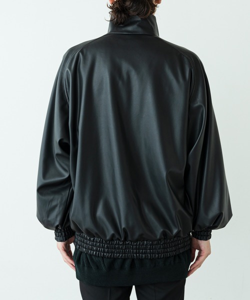 Lui's(ルイス)の「ウォッシャブルフェイクラムスキン ボリュームブルゾン(ブルゾン・メンズ・ブラック・SMALL/MEDIUM)」の11枚目の写真