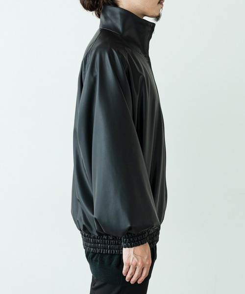 Lui's(ルイス)の「ウォッシャブルフェイクラムスキン ボリュームブルゾン(ブルゾン・メンズ・ブラック・SMALL/MEDIUM)」の15枚目の写真