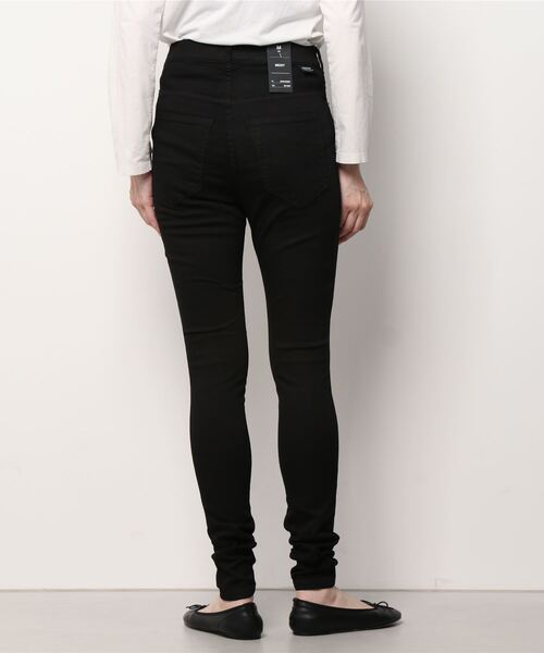 DR.DENIM（ドクターデニム）の「Moxy（デニムパンツ・レディース・ブラック/ブラック系その他・X-SMALL/LARGE/SMALL/MEDIUM/X-LARGE）」の4枚目の写真