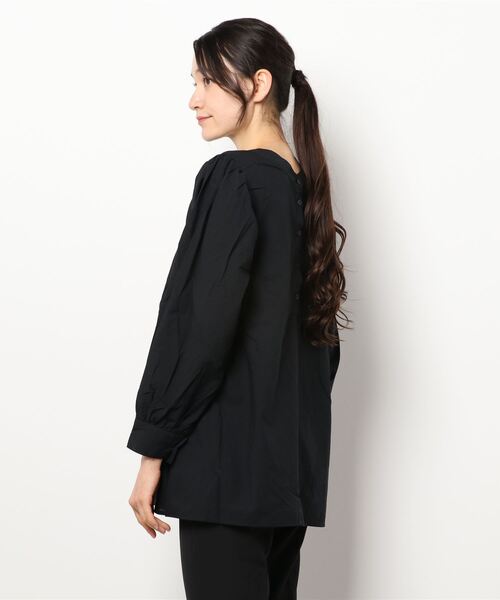 Lugnoncure（ルノンキュール）の「ドルマンギャザーブラウス（シャツ/ブラウス・レディース・ブラック/オフホワイト/グリーン・ﾌﾘ-）」の4枚目の写真