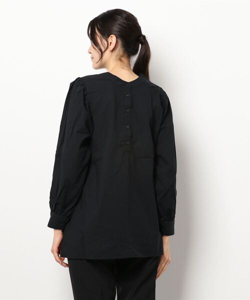 Lugnoncure（ルノンキュール）の「ドルマンギャザーブラウス（シャツ/ブラウス・レディース・ブラック/オフホワイト/グリーン・ﾌﾘ-）」の5枚目の写真