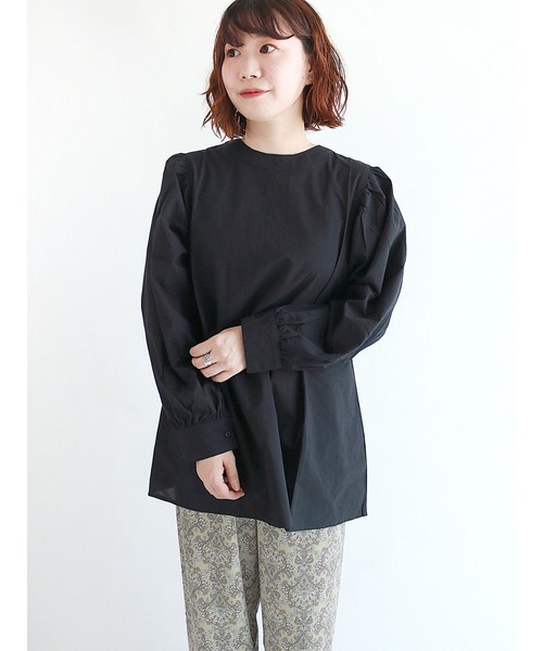 Lugnoncure（ルノンキュール）の「ドルマンギャザーブラウス（シャツ/ブラウス・レディース・ブラック/オフホワイト/グリーン・ﾌﾘ-）」の3枚目の写真