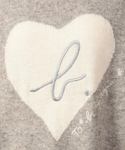 To b. by agnes b.(トゥービーバイアニエスベー)の「WS24 PULL ハートビッグプルオーバー(ニット/セーター・レディース・グレー・UNI)」の5枚目の写真