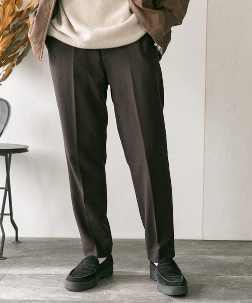 URBAN RESEARCH DOORS（アーバンリサーチドアーズ）の「ウールフラノ テーパードトラウザー（その他パンツ・メンズ・チャコールグレー/ブラウン/オリーブ/ホワイト系その他・40/38/36）」の9枚目の写真