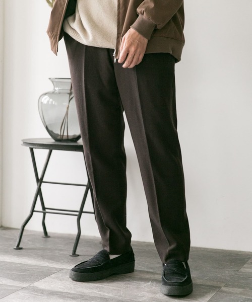 URBAN RESEARCH DOORS（アーバンリサーチドアーズ）の「ウールフラノ テーパードトラウザー（その他パンツ・メンズ・チャコールグレー/ブラウン/オリーブ/ホワイト系その他・40/38/36）」の20枚目の写真