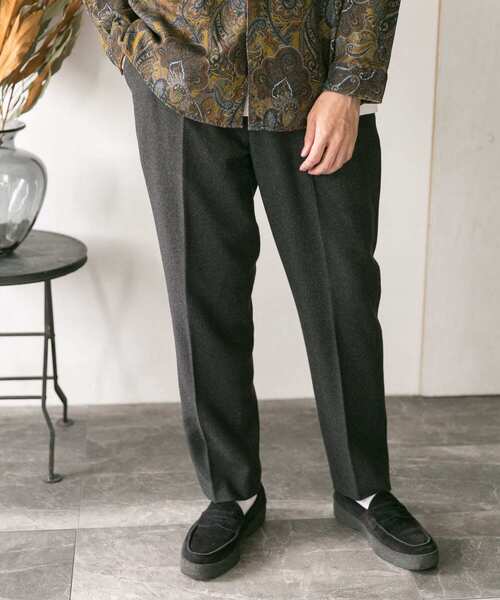 URBAN RESEARCH DOORS（アーバンリサーチドアーズ）の「ウールフラノ テーパードトラウザー（その他パンツ・メンズ・チャコールグレー/ブラウン/オリーブ/ホワイト系その他・40/38/36）」の13枚目の写真