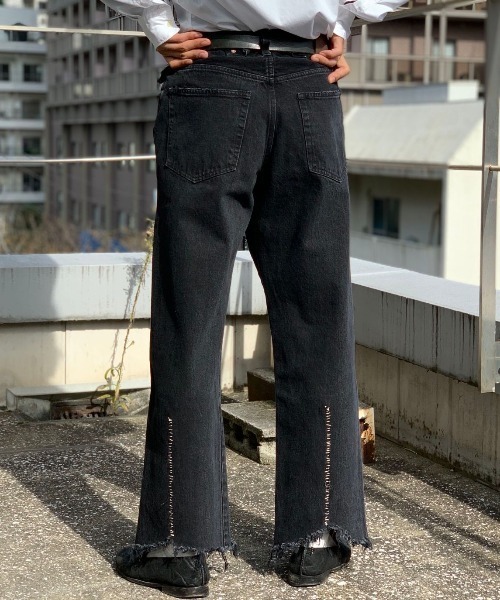 CLAMP（クランプ）の「CLAMP/クランプ/NO2 DENIM 701 (black damage)（デニムパンツ・メンズ・ブラック・3/4）」の5枚目の写真