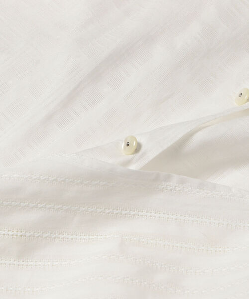 Cabana（カバナ）の「Cabana / シアー オープンカラー ビッグシャツ（シャツ/ブラウス・レディース・ホワイト・ONE SIZE）」の3枚目の写真