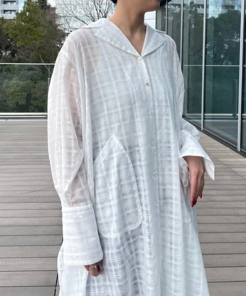 Cabana（カバナ）の「Cabana / シアー オープンカラー ビッグシャツ（シャツ/ブラウス・レディース・ホワイト・ONE SIZE）」の9枚目の写真