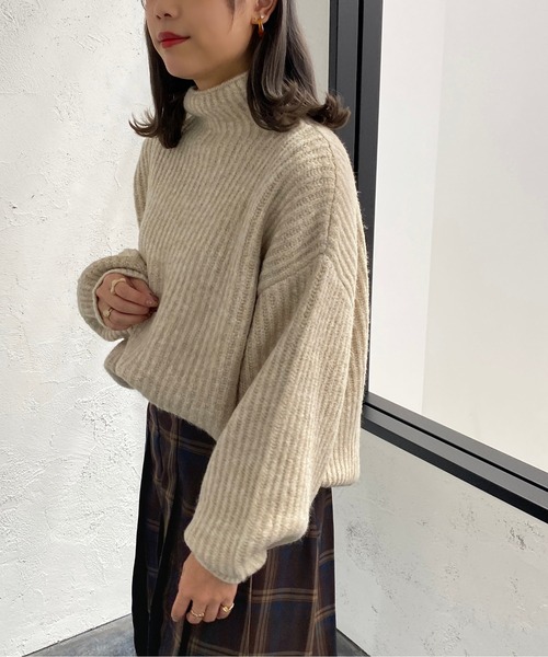 apres jour mignon（アプレジュールミニョン）の「モチモチタートルニット【ZOZOTOWN限定アイテム】（ニット/セーター・レディース・ライトベージュ/アイボリー/オレンジ/グリーン/イエロー系その他・フリー/X-LARGE）」の15枚目の写真