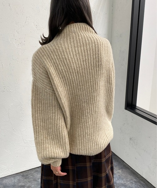 apres jour mignon（アプレジュールミニョン）の「モチモチタートルニット【ZOZOTOWN限定アイテム】（ニット/セーター・レディース・ライトベージュ/アイボリー/オレンジ/グリーン/イエロー系その他・フリー/X-LARGE）」の16枚目の写真