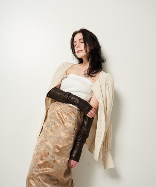 Solace（ソレイス）の「楊柳スクエアネックパワショルブラウス / 前後2WAY（シャツ/ブラウス・レディース・アイボリー/グレー/ブラック・FREE）」の20枚目の写真