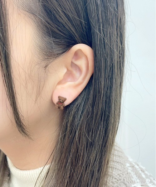 apres jour(アプレジュール)の「【apres jour×ARIAZ】ちびくまピアス(ピアス(両耳用)・レディース・アイボリー/ダークブラウン・FREE)」の5枚目の写真