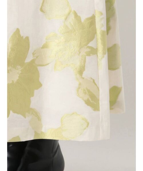 LAGUNAMOON（ラグナムーン）の「フラワージャガードフレアースカート（スカート・レディース・ブラック/ベージュ/イエロー・SMALL/MEDIUM）」の11枚目の写真