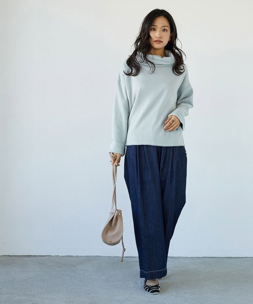 NICOLE white(ニコルホワイト)の「ボリュームネックプルオーバー(Tシャツ/カットソー・レディース・イエロー/サックスブルー/ベージュ/ブラック・FREE)」の11枚目の写真