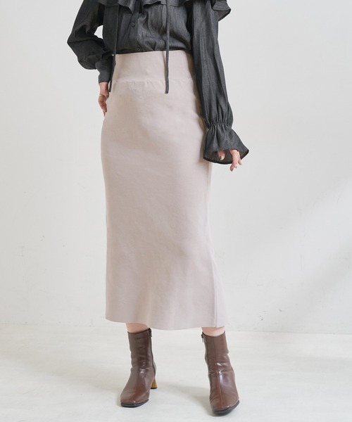 natural couture（ナチュラルクチュール）の「【WEB限定カラー有り】おうちで洗えるプチプラスポンディッシュニットスカート（スカート・レディース・ブラック/オフホワイト/カーキ/サックスブルー/イエロー/グレイッシュベージュ・FREE）」の7枚目の写真