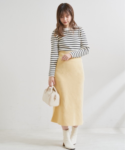 natural couture（ナチュラルクチュール）の「【WEB限定カラー有り】おうちで洗えるプチプラスポンディッシュニットスカート（スカート・レディース・ブラック/オフホワイト/カーキ/サックスブルー/イエロー/グレイッシュベージュ・FREE）」の19枚目の写真