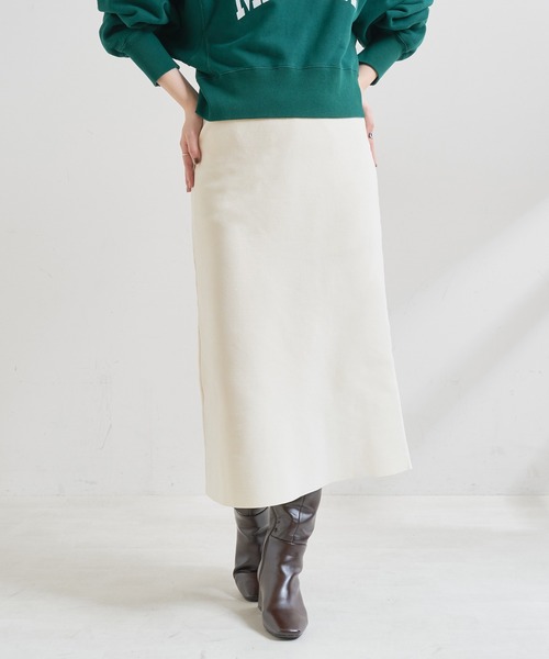 natural couture（ナチュラルクチュール）の「【WEB限定カラー有り】おうちで洗えるプチプラスポンディッシュニットスカート（スカート・レディース・ブラック/オフホワイト/カーキ/サックスブルー/イエロー/グレイッシュベージュ・FREE）」の22枚目の写真