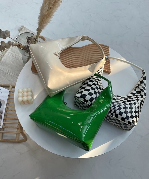 AS KNOW AS plus（アズノゥアズプラス）の「ハンドバッグにもラウンドバッグ（ハンドバッグ・レディース・グリーン/アイボリー/チェック・FREE）」の9枚目の写真