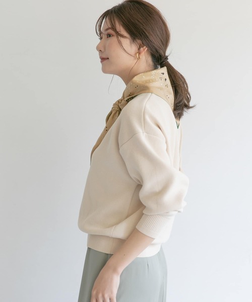 URBAN RESEARCH ROSSO(アーバンリサーチロッソ)の「接結カラーニットプルオーバー(ニット/セーター・レディース・オフホワイト/キャメル/ブルー系その他・FREE)」の20枚目の写真