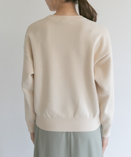 URBAN RESEARCH ROSSO(アーバンリサーチロッソ)の「接結カラーニットプルオーバー(ニット/セーター・レディース・オフホワイト/キャメル/ブルー系その他・FREE)」の9枚目の写真