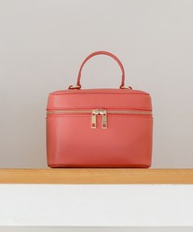 ショルダーストラップ付き２Wayバニティバッグ