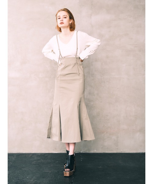 ENVYM（アンビー）の「スリーブボタンＶネックＫＮＩＴ（ニット/セーター・レディース・ホワイト/ブラック/ベージュ・FREE）」の5枚目の写真