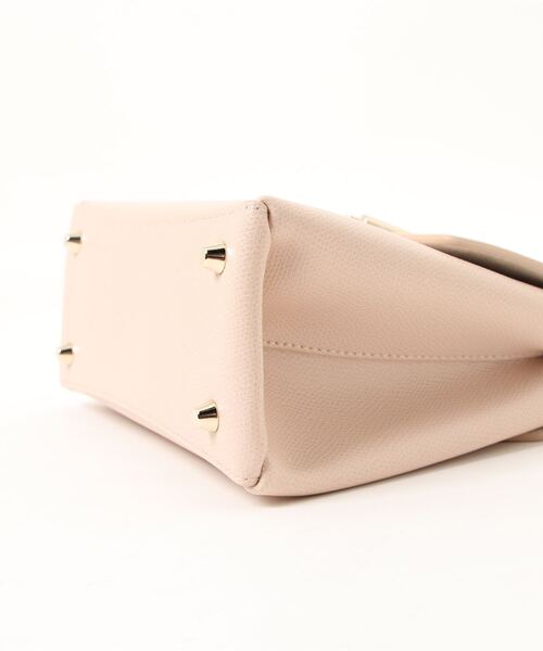 FURLA(フルラ)の「FURLA 1927 MINI TOP HANDLE(ハンドバッグ・レディース・ベージュ・ONE SIZE)」の5枚目の写真